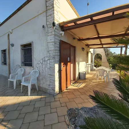 Il Muretto Con Piscina Privata * 산비토데이노르만니